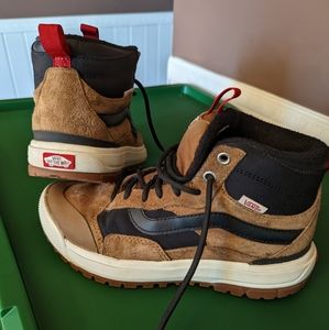 VANS ULTRARANGE EXO HI MTE-1 SHOE